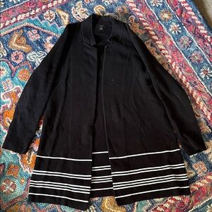 Ann Taylor Black Open-Front Blazer with White Accents